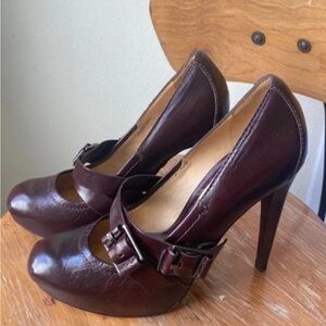 L.A.M.B. Finsbury Brown Leather Heels with Buckle Detail size 7.5